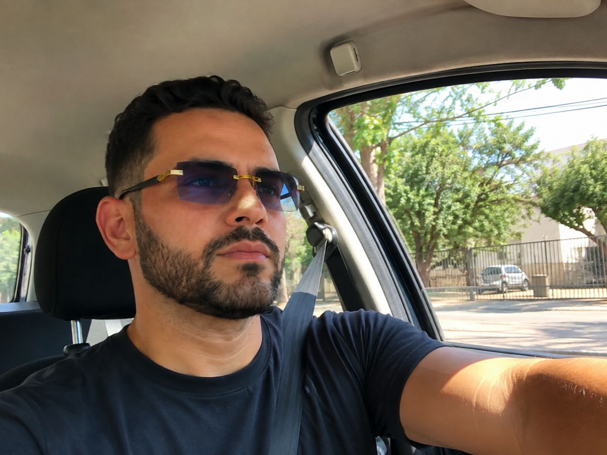 🕶️ Lentes Fotocromáticas TR90: Se Oscurecen Bajo el Sol, se Aclaran en Interiores y Protegen tu Vista Todo o Dia.